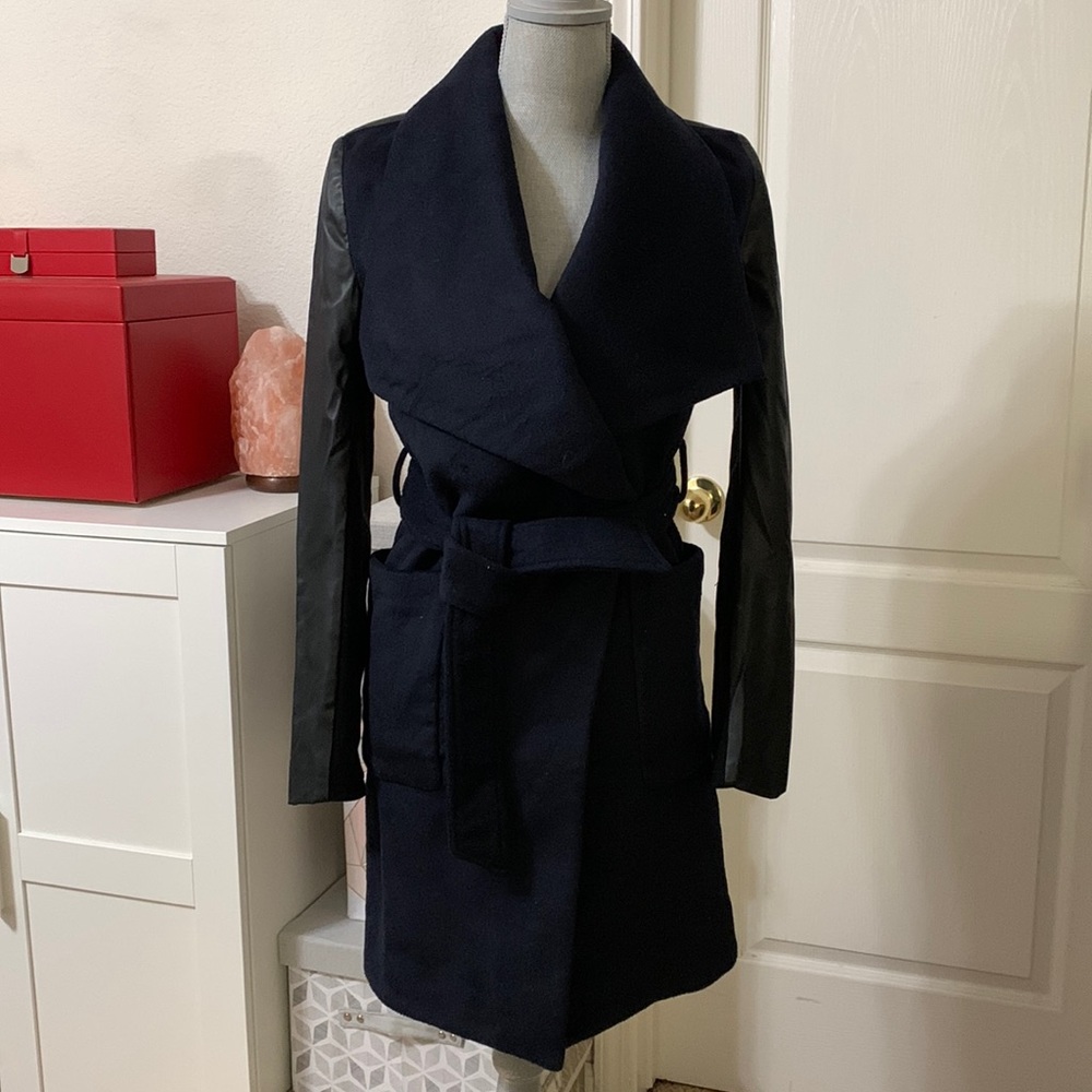 BCBGMaxazria | coat